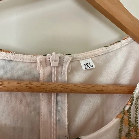 Embroidered Floral Midi Dress in Blush - Picture 5 of 7